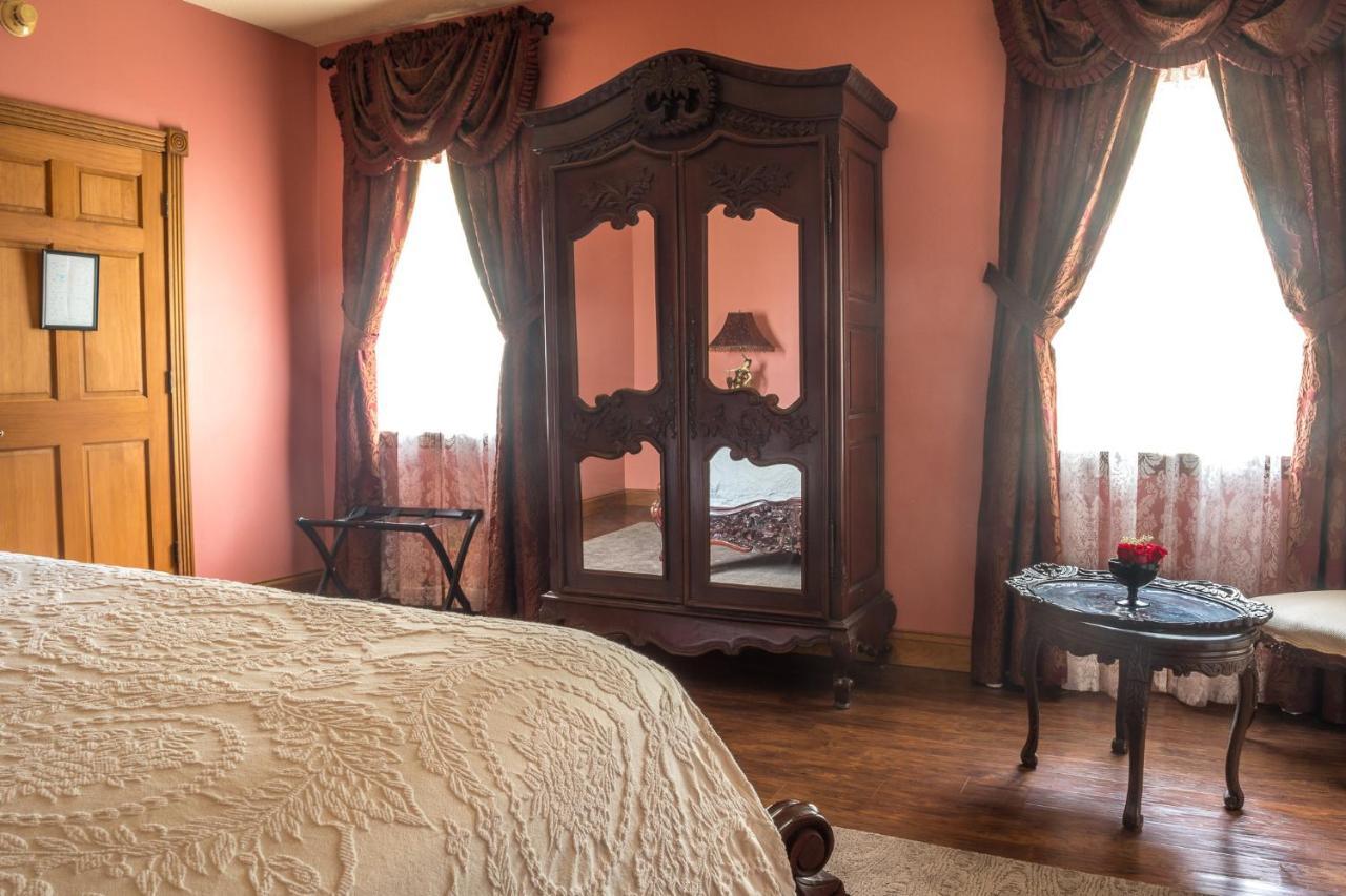 The Ann Stevens House Bed & Breakfast Cassadaga