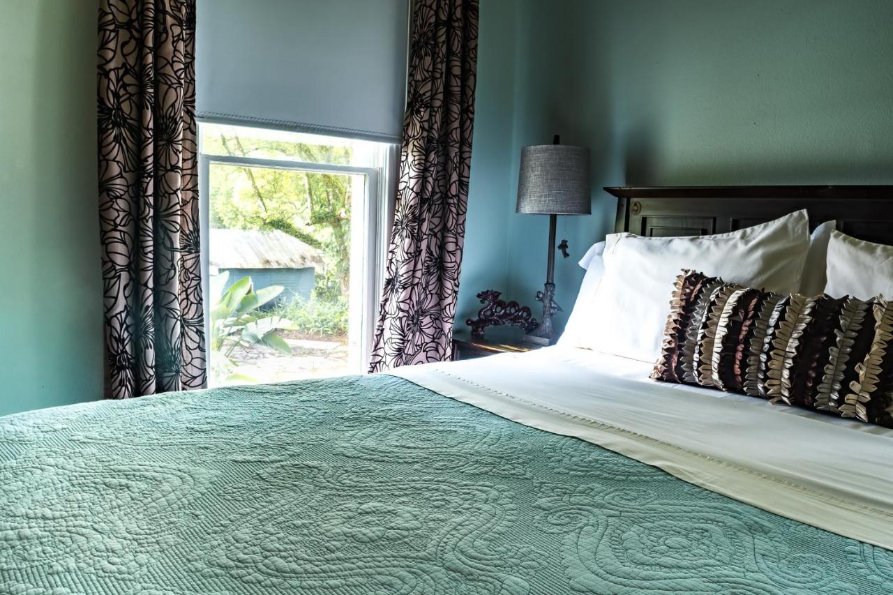 The Ann Stevens House 3*